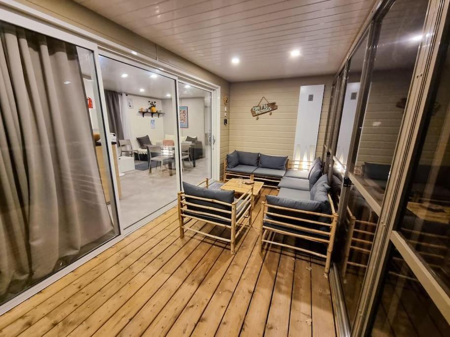 La Cabane 27 ~ Chalet Cosy Au Bord Du Lac De Peyre 라부에르 외부 사진